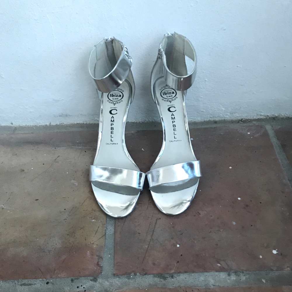 JEFFREY CAMPBELL SILVER HEELS 👠